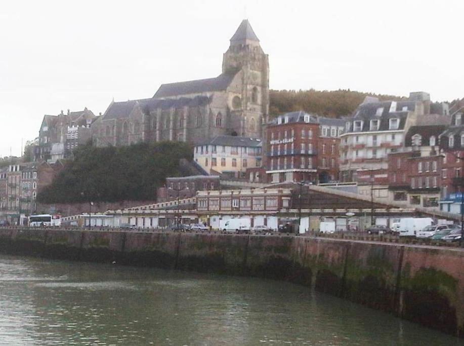 Le 101 - Les Locations Isahora Lejlighed Eu (Seine-Maritime) Eksteriør billede